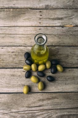 olive oil   clipart