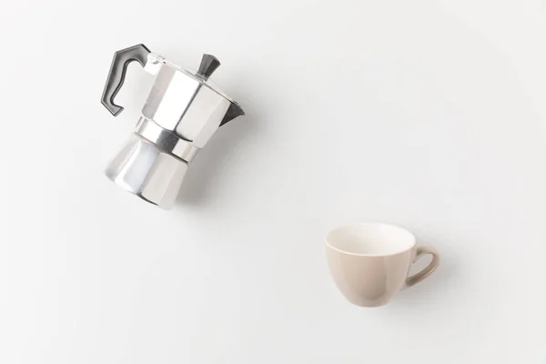 Moka pot and cup — Stock Photo, Image