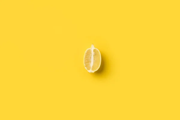 Half of lemon — Stock Photo, Image