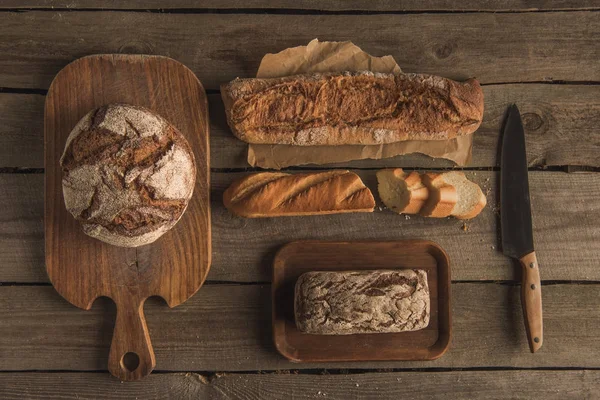 Variety of fresh homemade bread — Stock Photo, Image