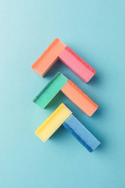 Top View Colorful Washing Sponges Blue — Free Stock Photo