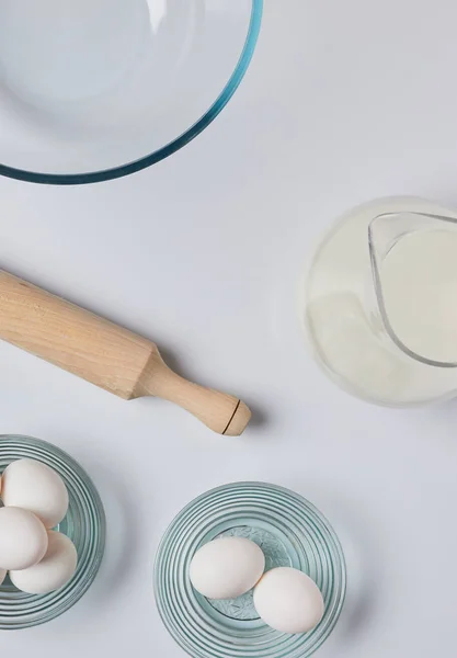 Top View Eggs Milk Rolling Pin Table — Free Stock Photo