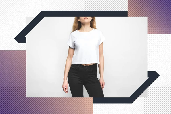 T恤的年轻妇女在白色与创造性的框架 — 图库照片