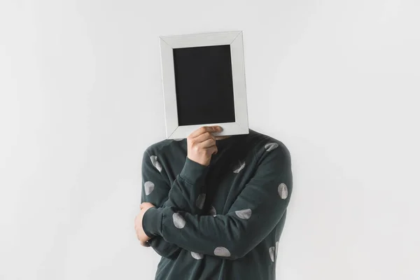 Mann Verdeckt Gesicht Mit Schwarzer Tafel Isoliert Auf Weißem Grund — Stockfoto