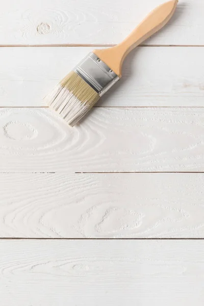 Top View Brush White Paint Painted Wooden Surface — Stock Photo, Image