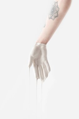 kadının beyaz boya ve üzerinde beyaz izole dövme ile kırpılmış görüntü