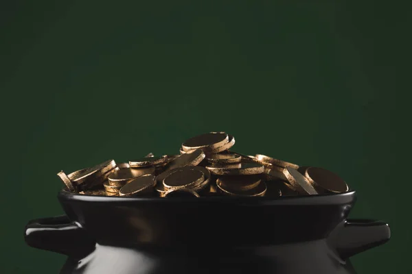 Shining Golden Coins Pot Patricks Day Concept — Free Stock Photo