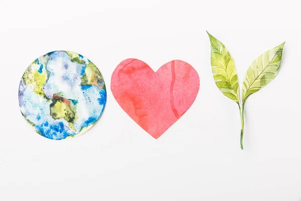 Top View Paper Made Colorful Globe Red Heart Green Plant — Stock Photo, Image