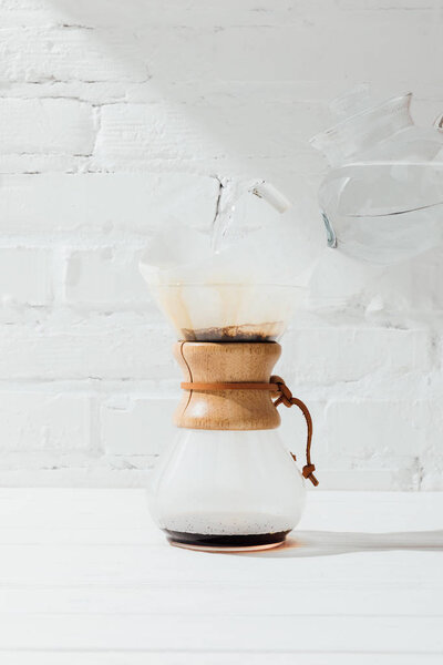 Alternative coffee in chemex with filter cone 