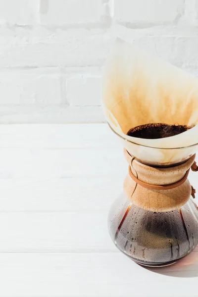 Erhöhter Blick Auf Alternativen Kaffee Chemex Mit Filterkegel — Stockfoto