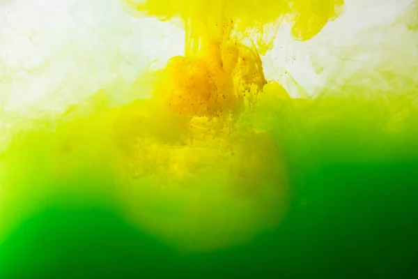 Close View Mixing Green Yellow Paints Splashes Water Isolated Gray — Stock Photo, Image