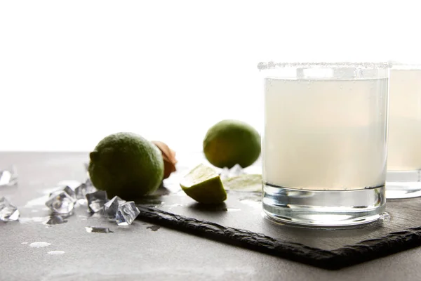Close View Refreshing Margarita Cocktails Lime Tabletop White — Stock Photo, Image