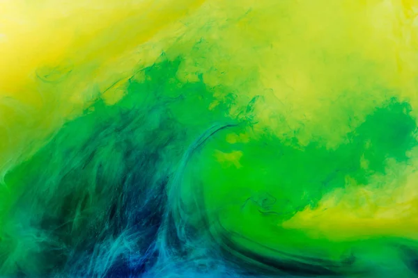 Fondo Abstracto Con Pintura Verde Fluyendo Agua Amarilla —  Fotos de Stock
