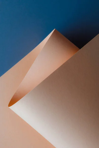 Close View Beautiful Tender Beige Paper Sheet Dark Blue Background — Stok Foto