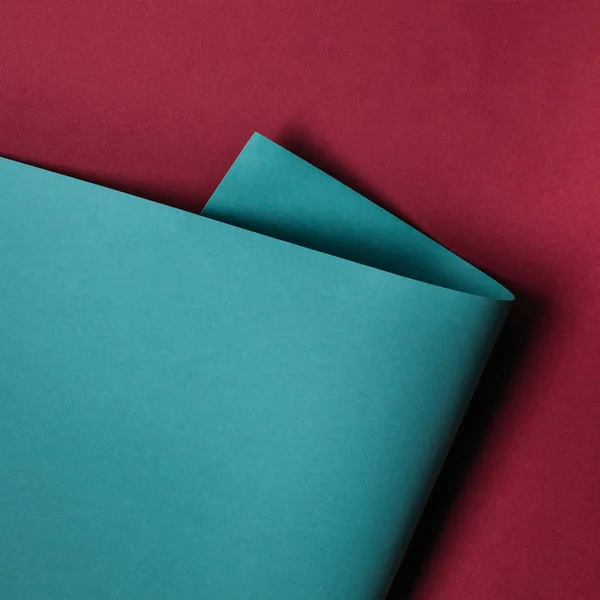 Vergrote Weergave Van Turquoise Papieren Blad Kastanjebruine Achtergrond — Stockfoto
