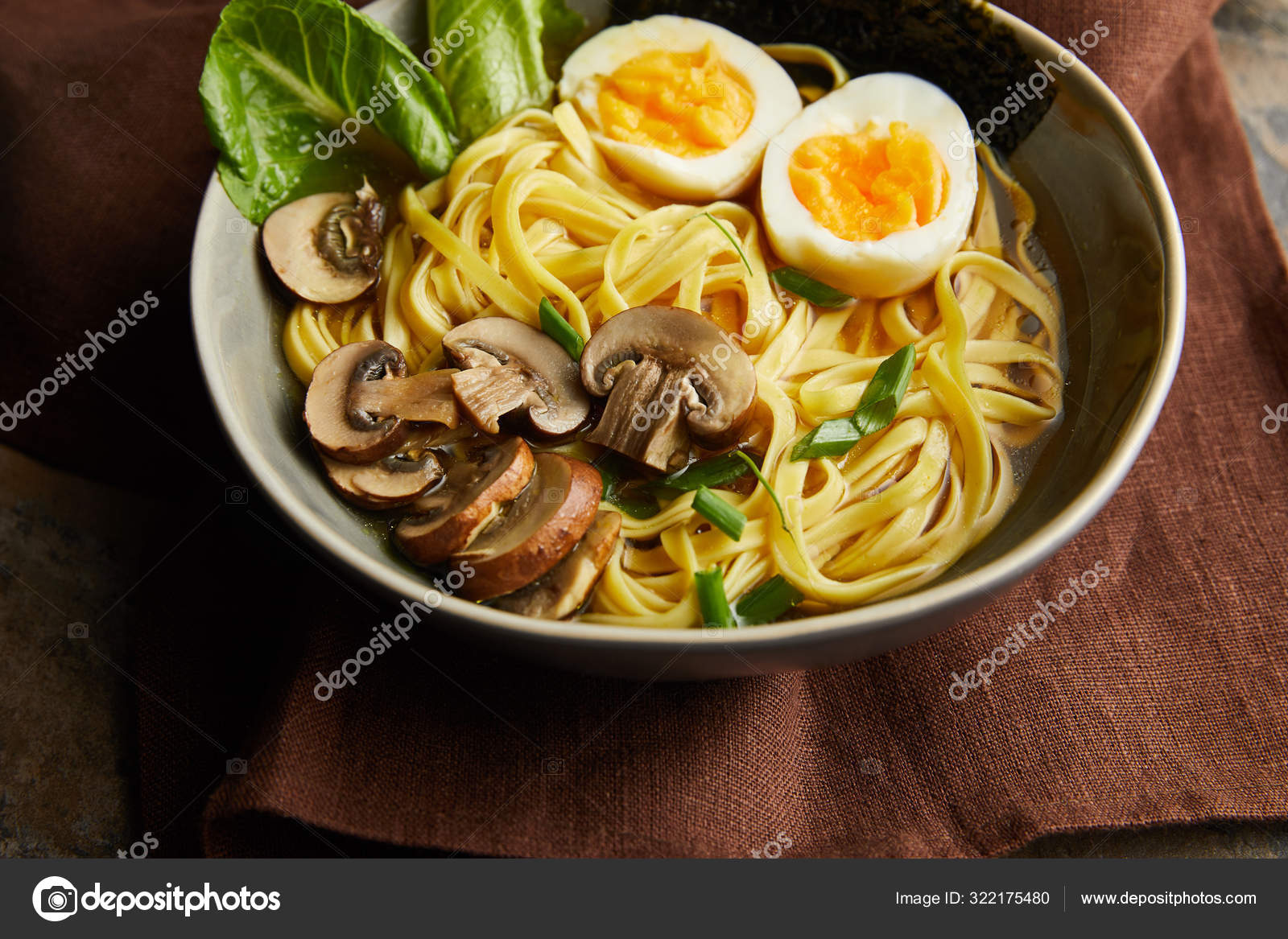 ラーメン写真素材 ロイヤリティフリーラーメン画像 Depositphotos