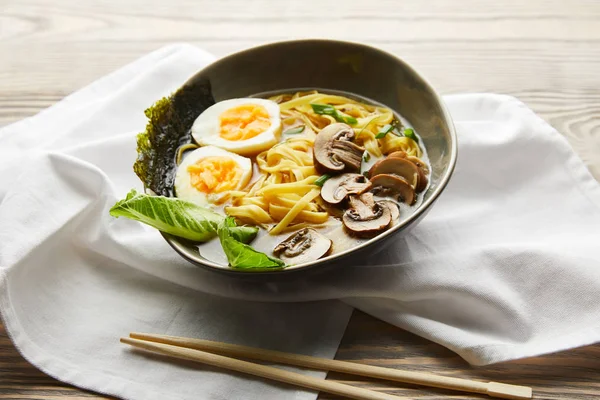 ラーメン写真素材 ロイヤリティフリーラーメン画像 Depositphotos ラーメン写真素材 ロイヤリティフリーラーメン画像 Depositphotos
