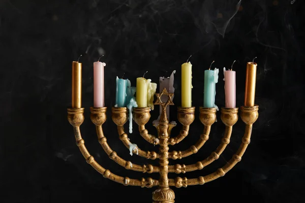 Velas Menorah Con Humo Sobre Fondo Negro Hanukkah —  Fotos de Stock