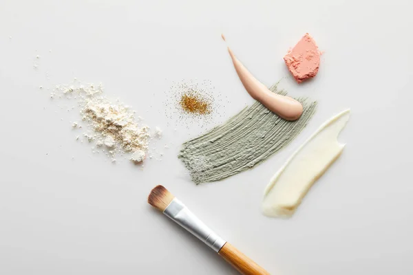 Top View Face Powder Clay Cosmetic Tone Cream Brushstrokes Brush — Stock Photo, Image