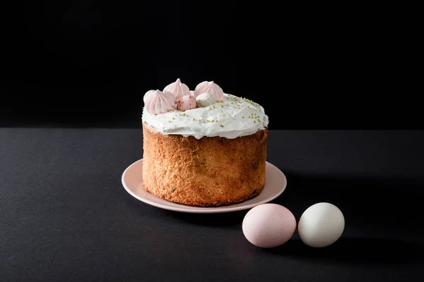 Torta Pasqua Uova Pollo Grigio Nero — Foto Stock
