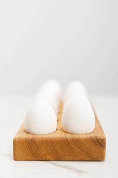 Selective Focus Wooden Board Chicken Eggs Grey Background — Stock Photo, Image