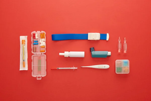 Flat Lay Medicines Medical Objects Red Background — Stock Photo, Image