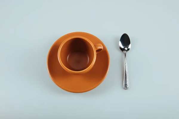 Taza de café de cerámica vacía - foto de stock