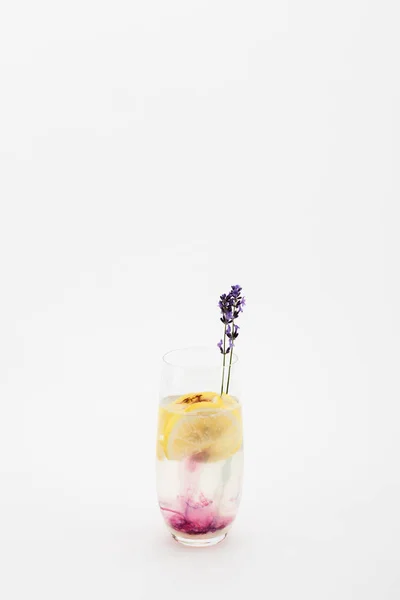 Limonata fatta in casa con lavanda — Foto stock