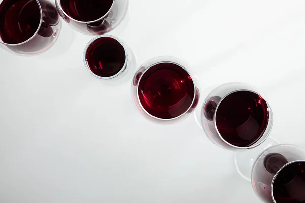 Red wine in glasses — Stock Photo