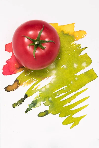 Tomate fraîche mûre — Photo de stock