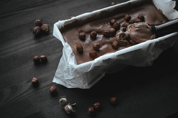 Gelato al cioccolato fatto in casa — Foto stock