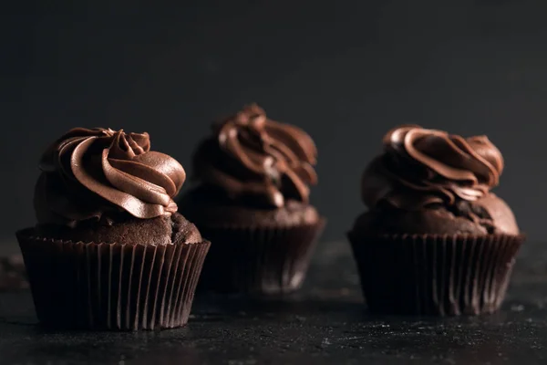 Cupcakes au chocolat — Photo de stock