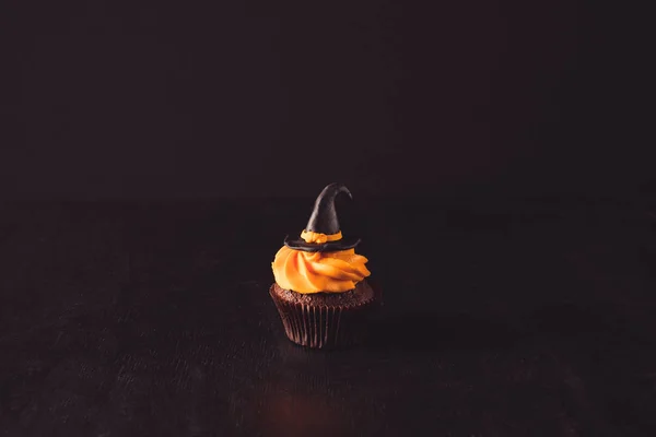 Halloween cupcake — Stock Photo