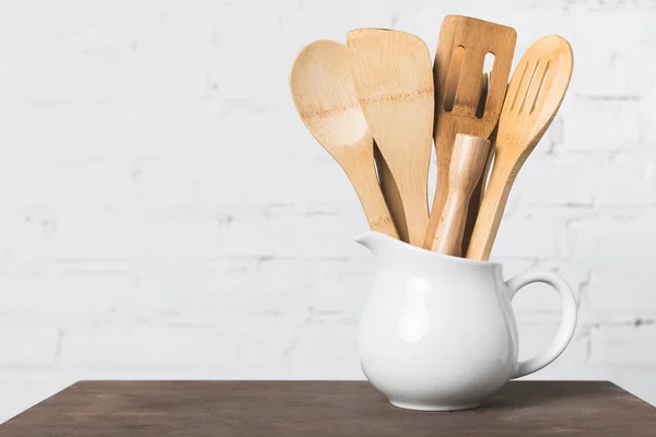 Wooden kitchen utensils — Stock Photo