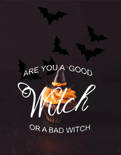 Halloween cupcake — Stock Photo