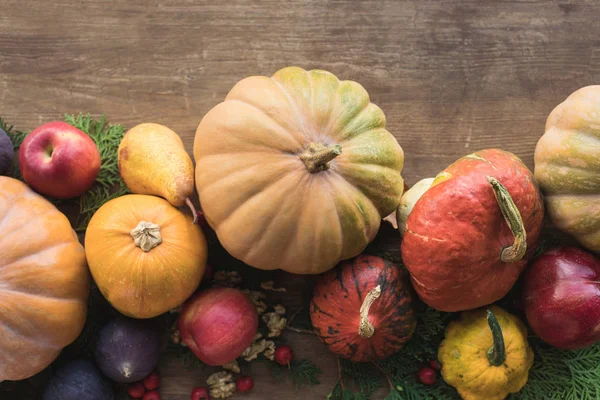 Autumnal vegetables and fruits — Stock Photo