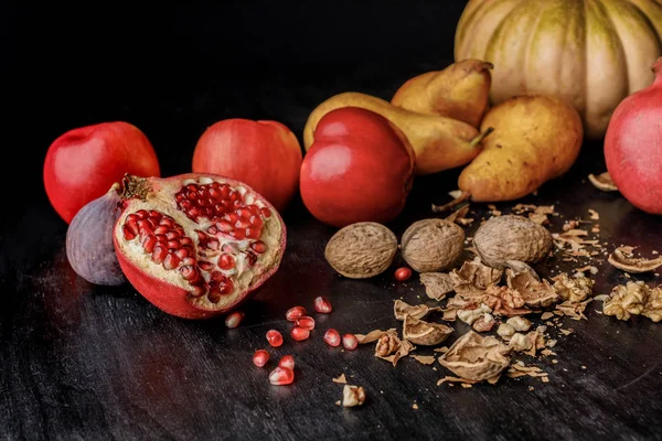 Autumnal fruits — Stock Photo