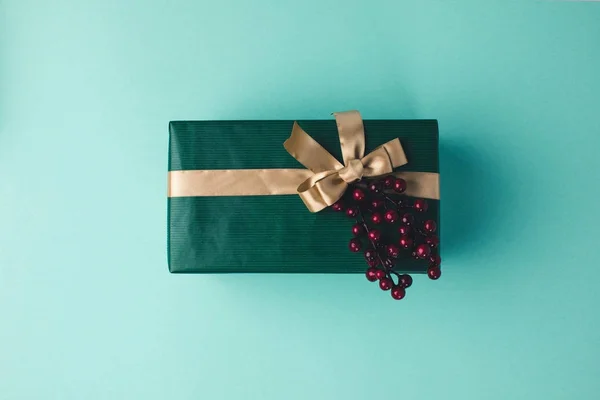 Christmas gift with ribbon — Stock Photo