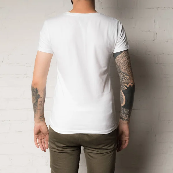 Man in blank white t-shirt — Stock Photo