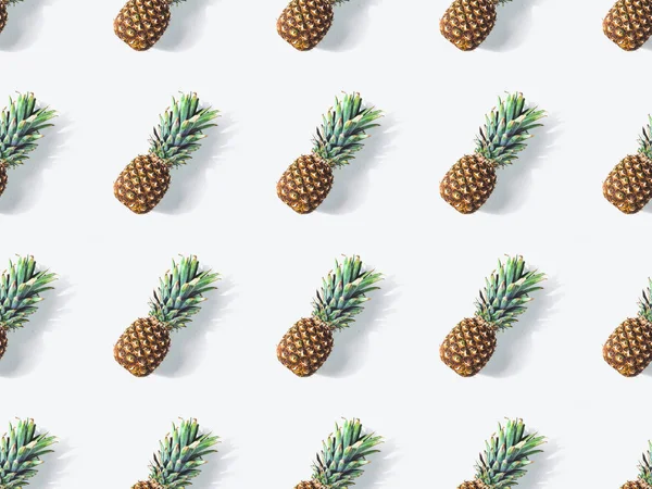 Pattern with fresh pineapples — Stock Photo