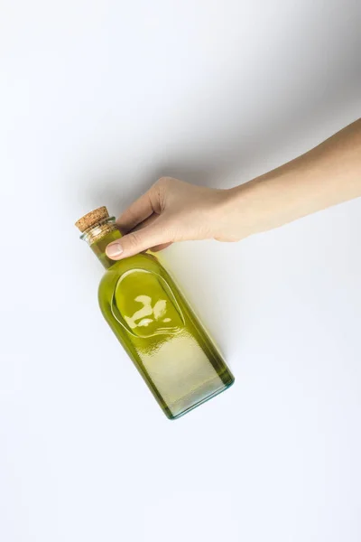 Бутылка оливкового масла — стоковое фото