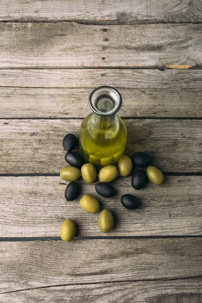 Olive oil — Stock Photo