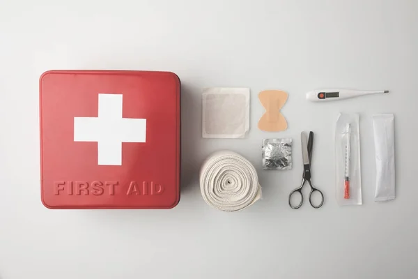 Kit di pronto soccorso — Foto stock