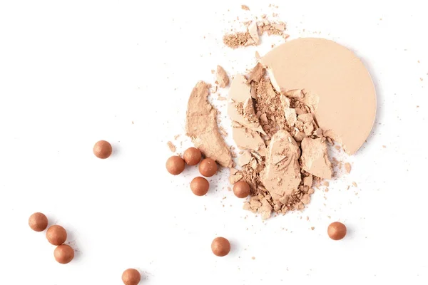 Flat lay composition of nude cosmetic powder isolated on white — Stock Photo