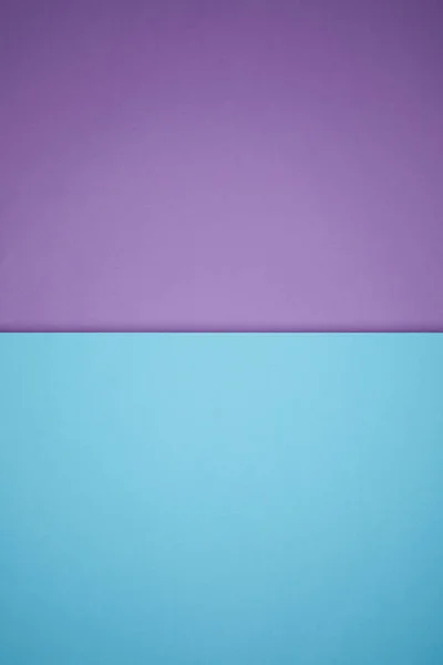 Fond texturé géométrique avec papier de couleur bleu et violet — Photo de stock