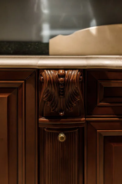 Elegant details of wooden counter in stylish kitchen — Stock Photo