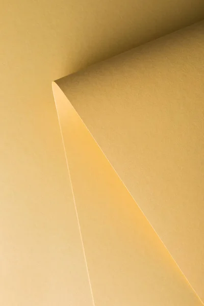 Vista de cerca de hermoso fondo de papel amarillo creativo - foto de stock