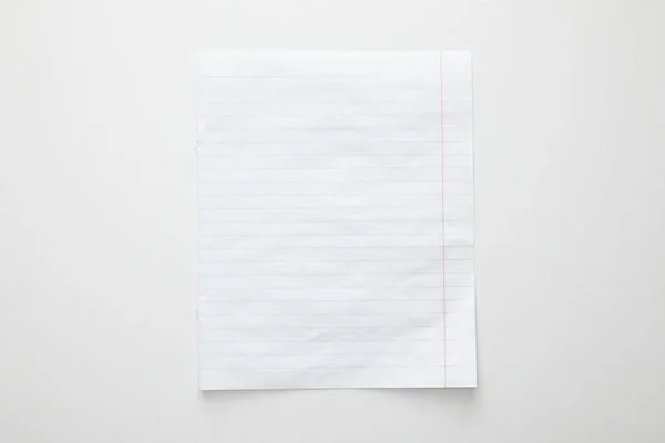 Vue du dessus du papier vide sur fond blanc — Photo de stock