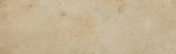 Вид сверху на винтажную грязно-бежевую бумажную текстуру с копировальным пространством, панорамный снимок — стоковое фото