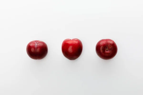 Top view of apples isolated on white — Stock Photo